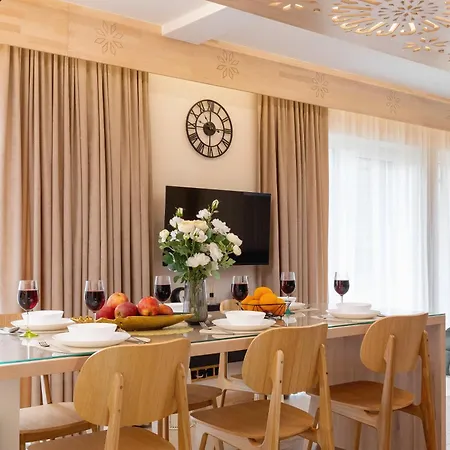 Apartament Three Cubs By Renters Prestige