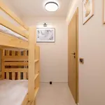 Three Cubs By Renters Prestige Apartment *