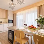 Apartment Three Cubs By Renters Prestige *
