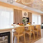 Three Cubs By Renters Prestige