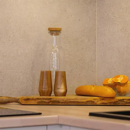 Daire Three Cubs By Renters Prestige *